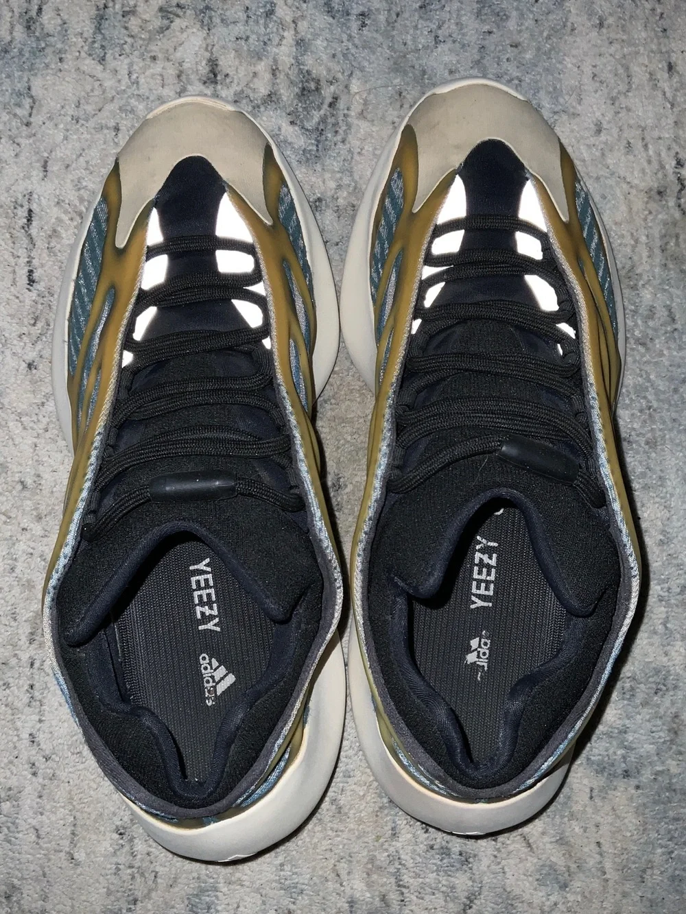 adidas stylish sneakers